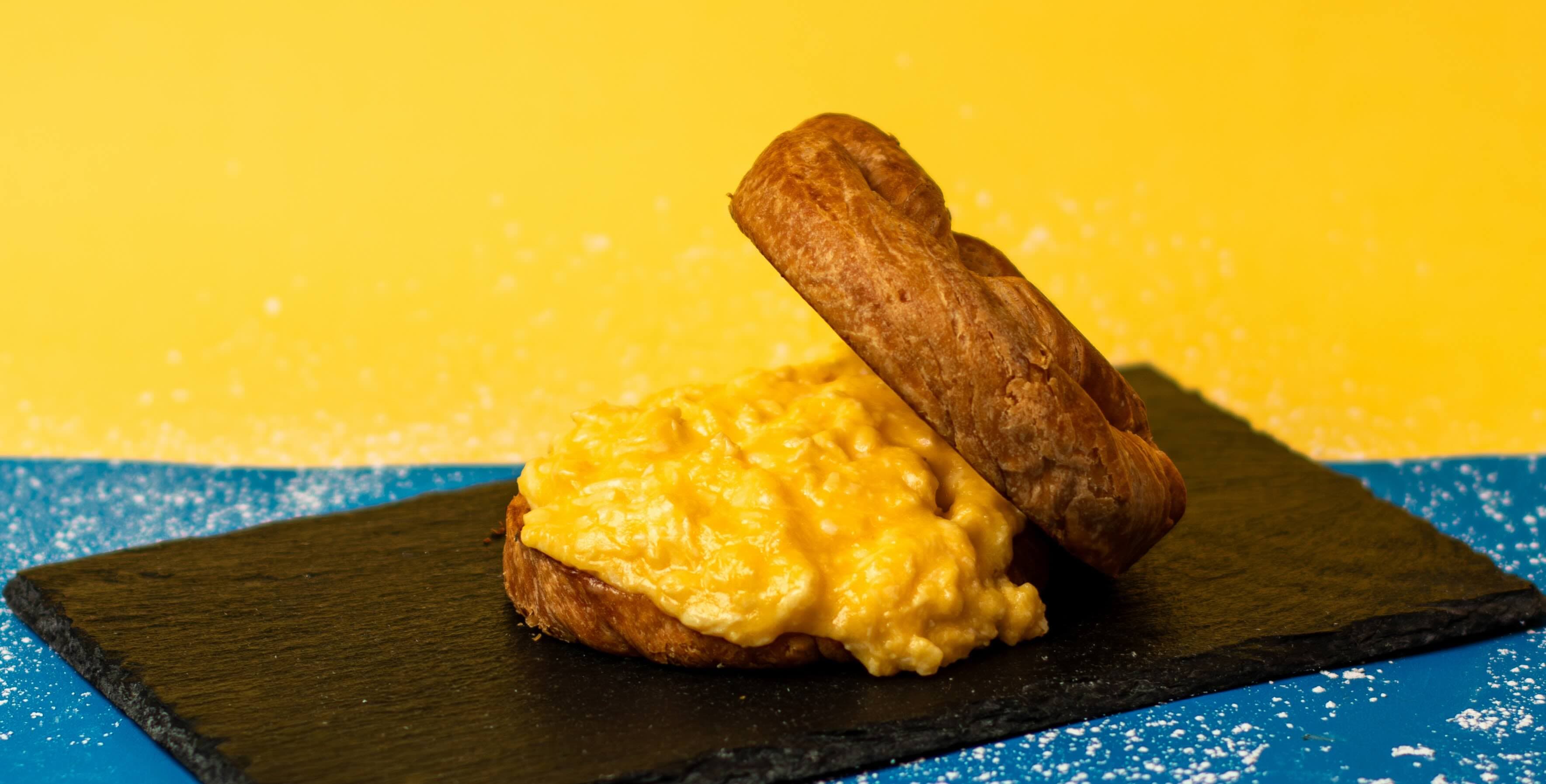 Croissant Huevo y Queso